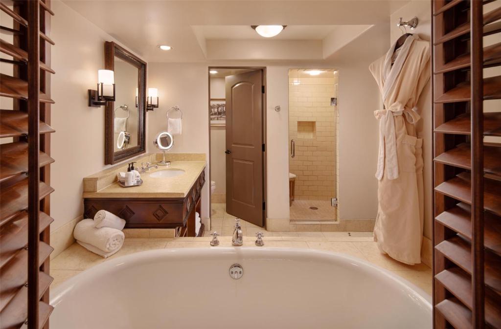 Royal Palms Resort and Spa, part of Hyatt photo 4