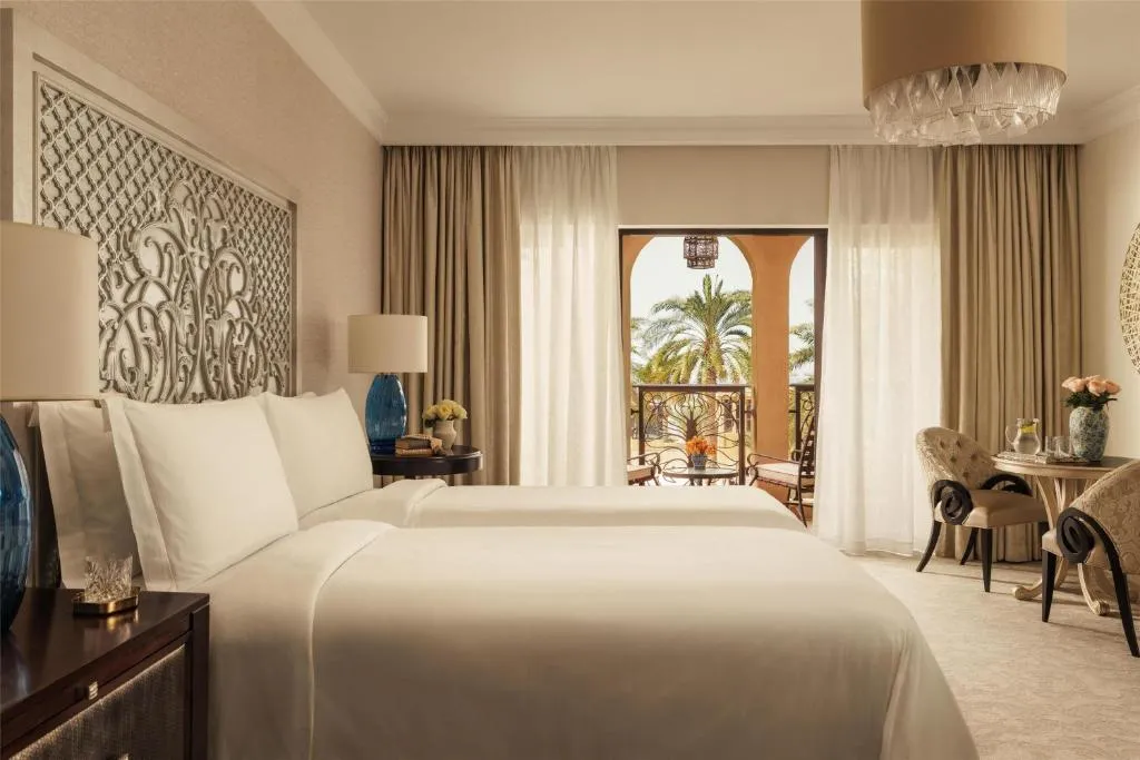 Arabian Court Deluxe Twin Room - includes Waterpark Access