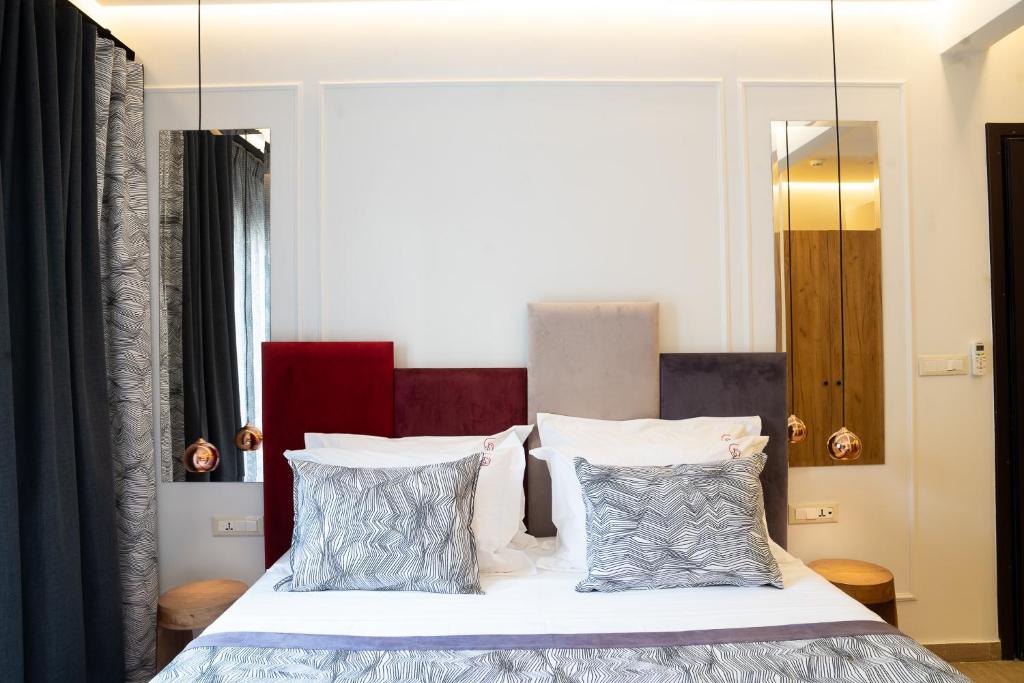 Garment District Suites - 13