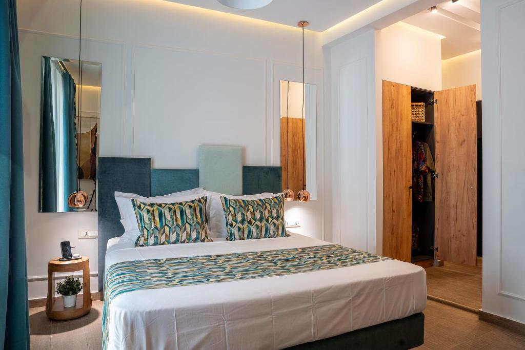 Garment District Suites - 9