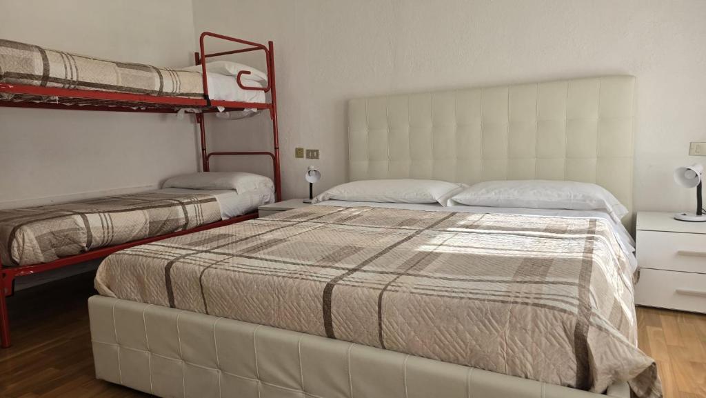 Paradiso - Habitación Cuádruple Con Baño Privado