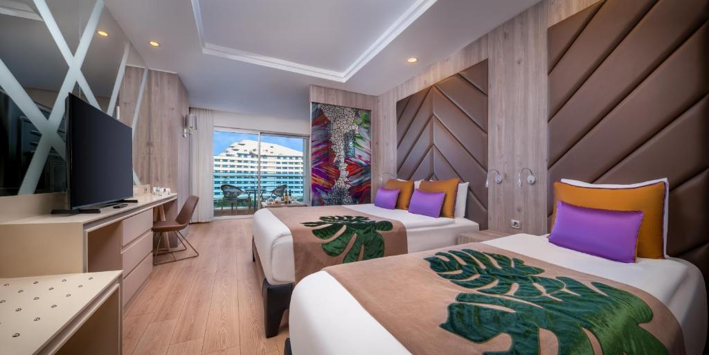 Delphin BE Grand Resort - 