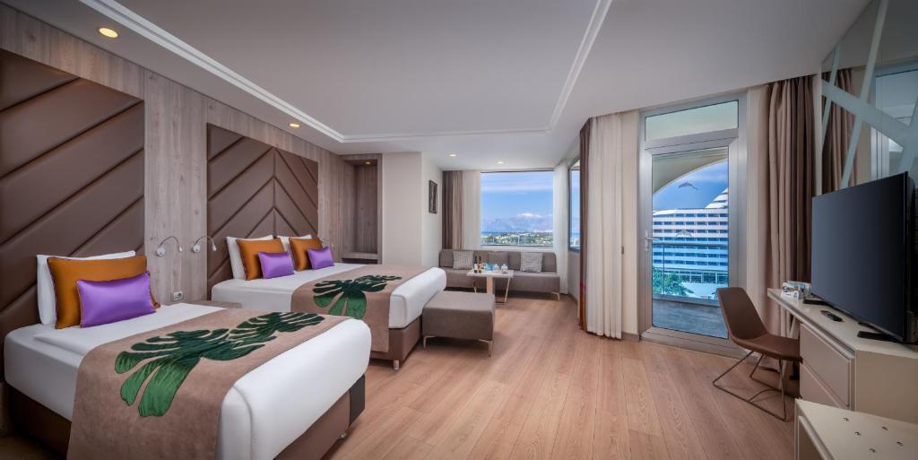 Delphin BE Grand Resort - 