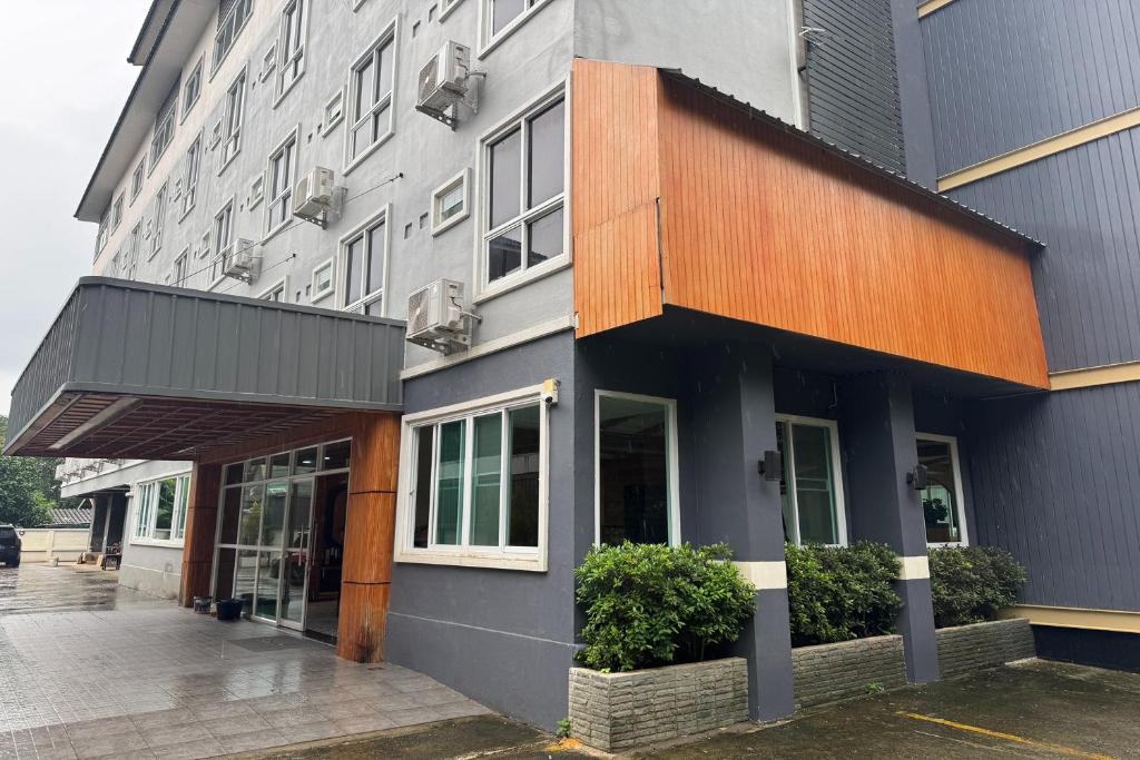 Eastan Golf View ChiangMai - Resim 6