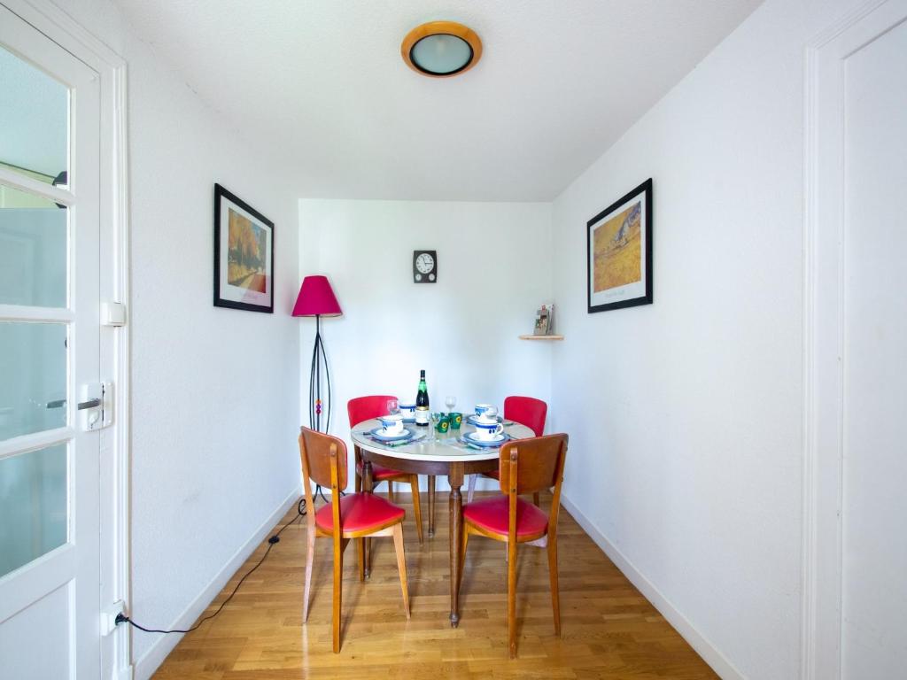 Holiday Home in Hérisson near Lake - Two-Bedroom Holiday Home