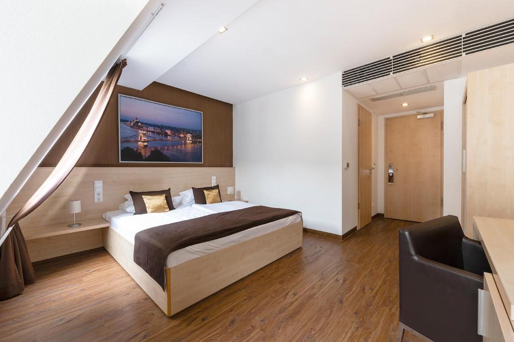 Promenade City Hotel - Resim 9