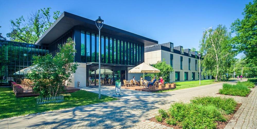 Vonkajšia záhrada v ubytovaní Eva Park Life & Spa