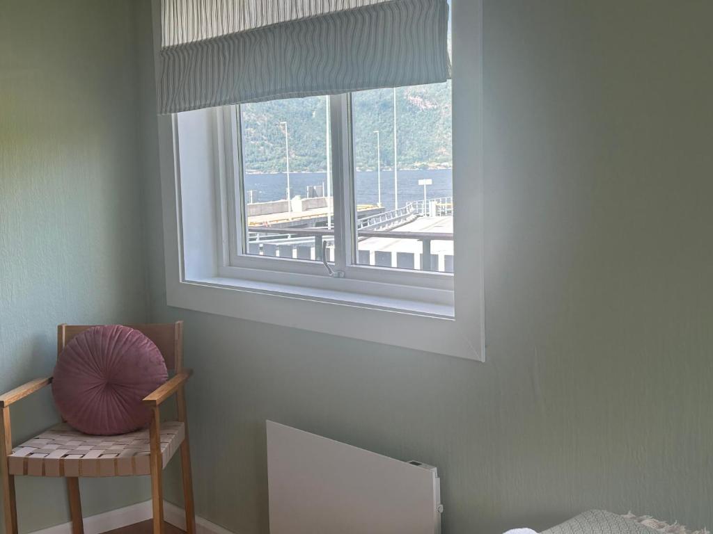 Sognefjord Gjesteheim - Famille Deux Chambres Vue Partielle Sur La Mer
