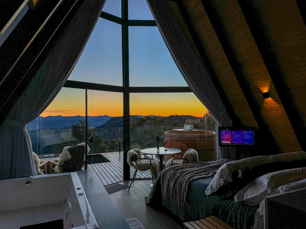 Γενική θέα στο βουνό ή θέα στο βουνό από  αυτό το καταφύγιο