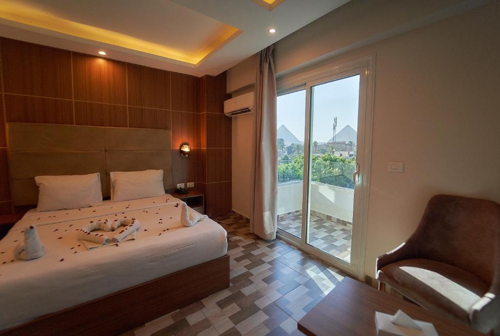 NINE PYRAMIDS VIEW HOTEL