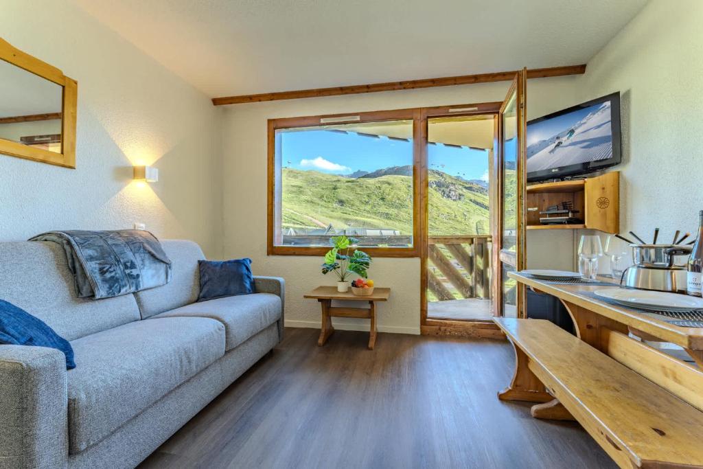 Snapshot of Off-Grid Apartment With Ski Lift View