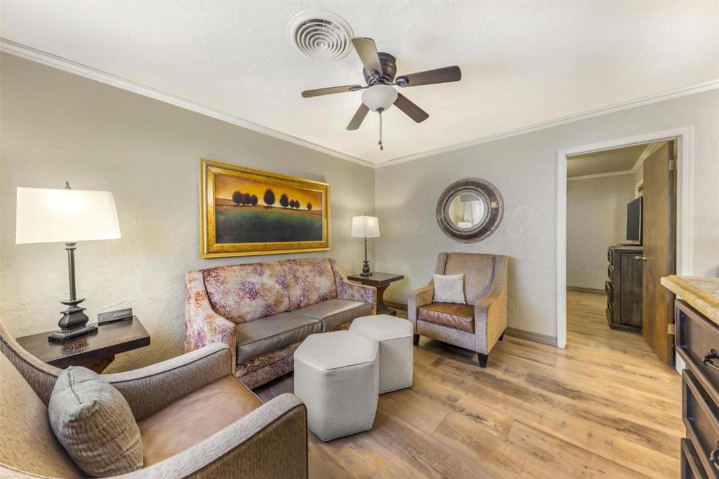 Best Western Plus Weatherford - Suite Familiale - Non-Fumeurs