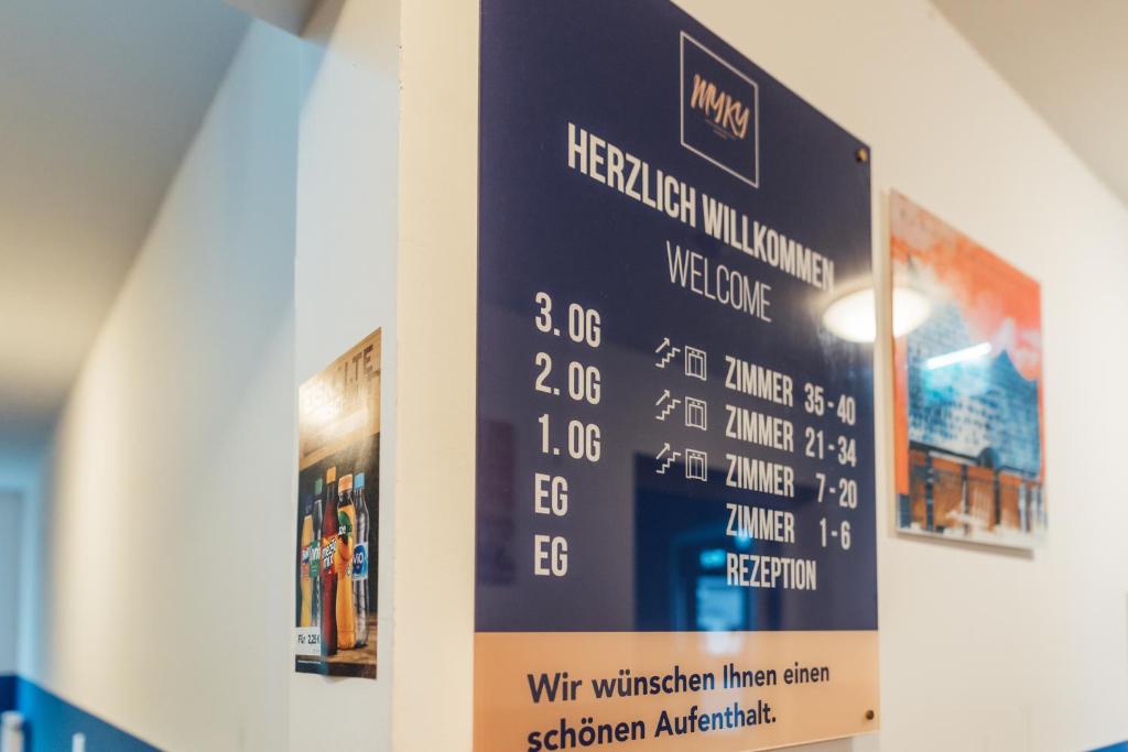 MYKY Aparthotel Harburg - Free Parking - Resim 24