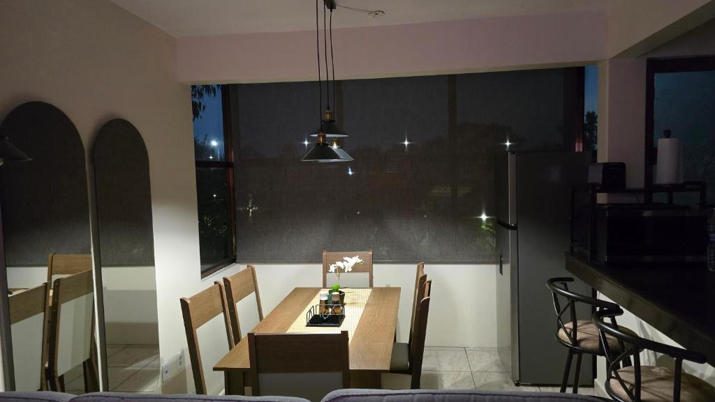 Et opholdsområde på Departamento acogedor