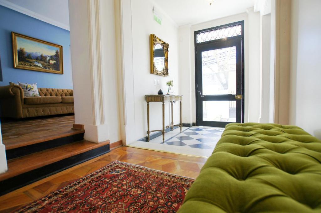 Posezení v ubytování Quiral Hotel Boutique