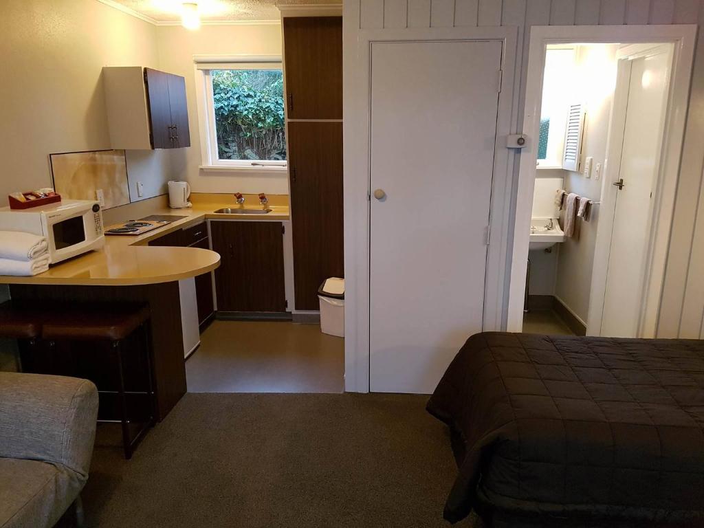 Camberley Court Motel - Resim 13