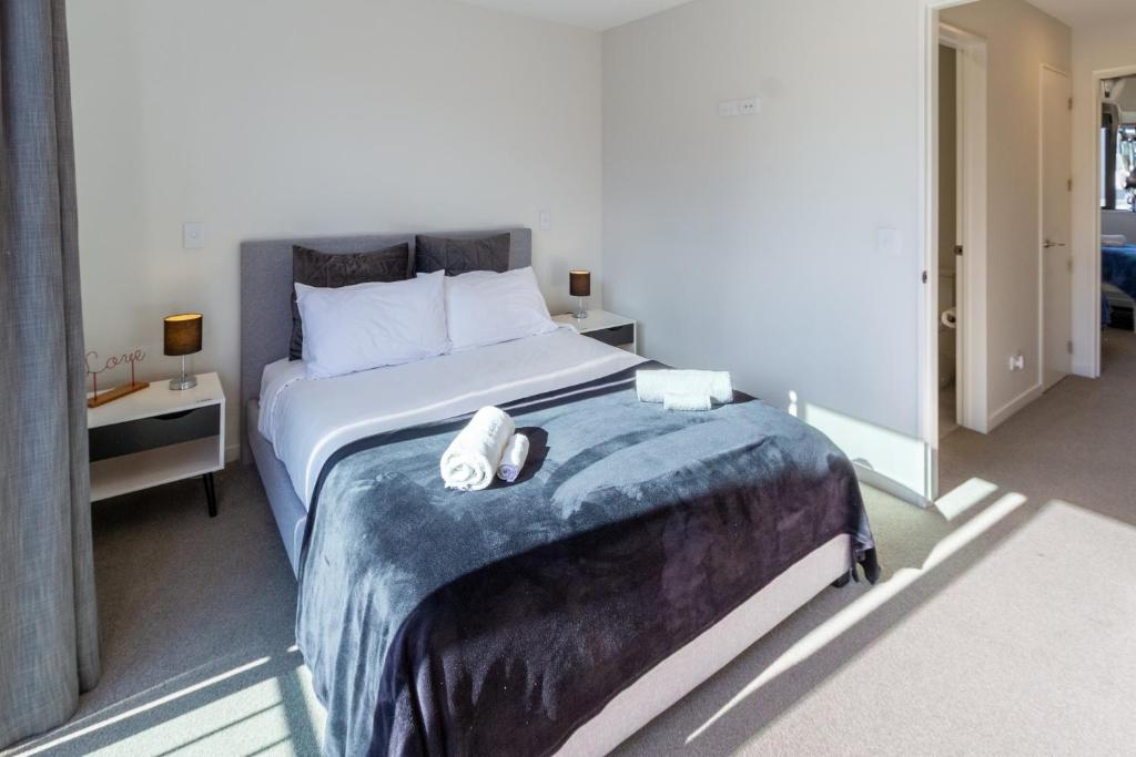 Stadium Edge Retreat Modern 2-Bed plus Carpark - Resim 10