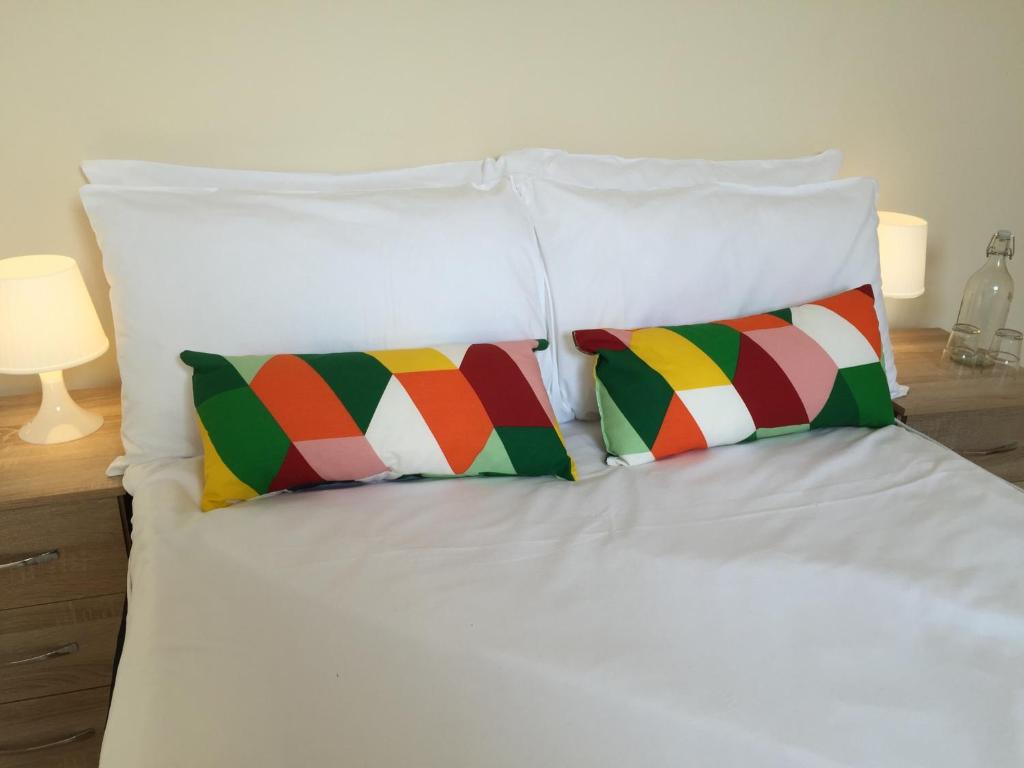 Postel nebo postele na pokoji v ubytování Vicarage Lodge Birmingham
