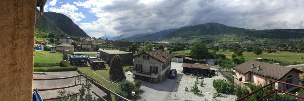 Nespecifikovaný výhled na hory nebo výhled na hory při pohledu z bed and breakfast