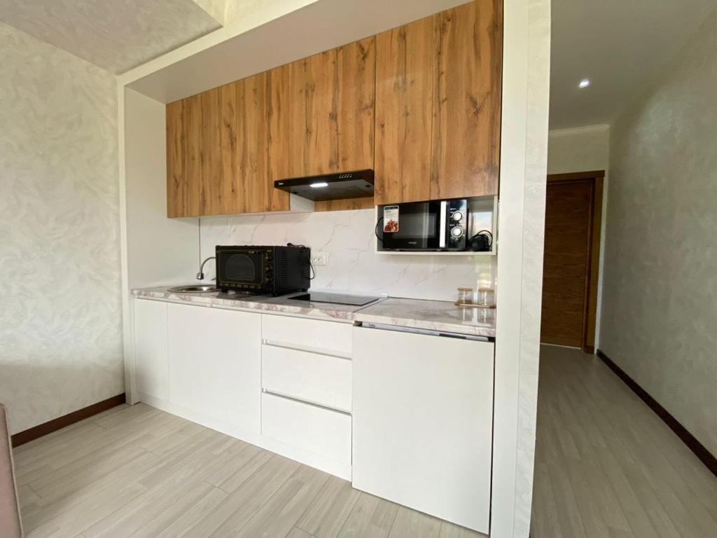 Gallery image of Nowel Hotel I-K in Korumdy