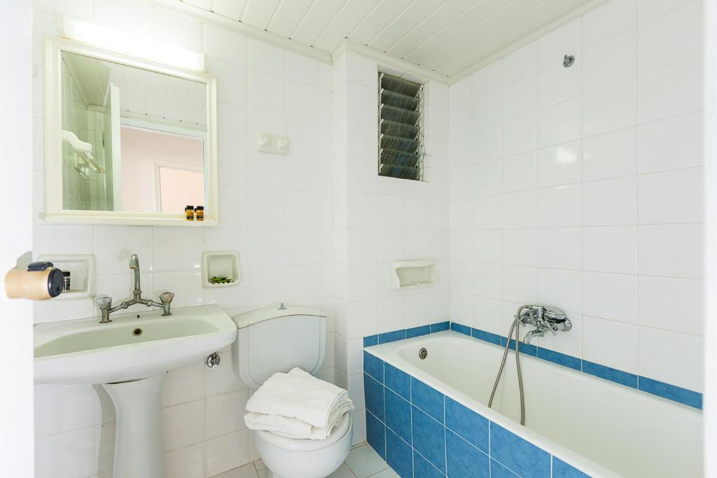Koupelna v ubytování Castello Bianco Aparthotel