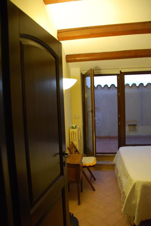 Zdjęcie z galerii obiektu Il Paradiso nel Borgo w mieście Arrone