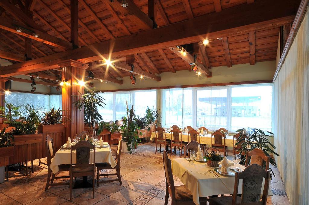 Restaurace v ubytování Motel Kod Bakija