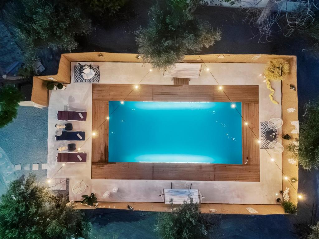 Πισίνα στο ή κοντά στο Adama Luxury Villa