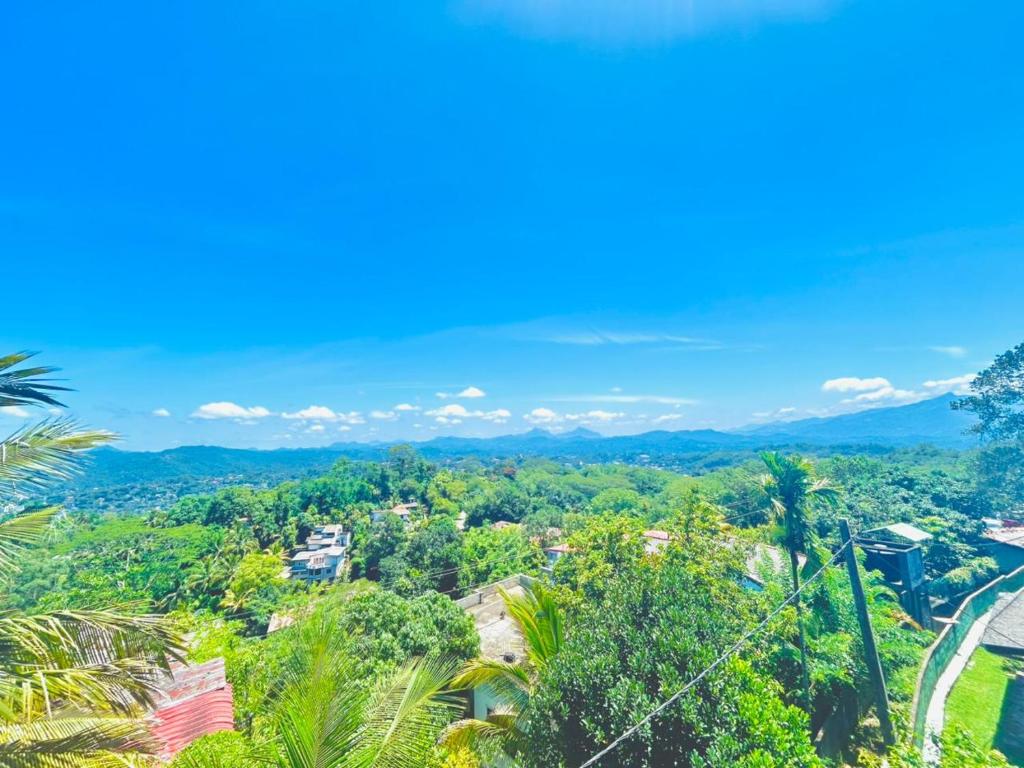 Kandy Highland Unique Hotel - 12