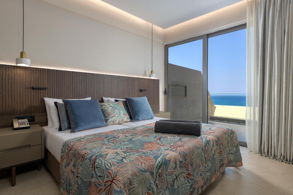 Olympic Palace Hotel - 