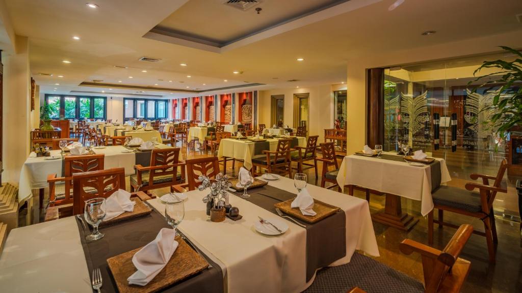 Restaurace v ubytování Angkor Miracle Resort & Spa