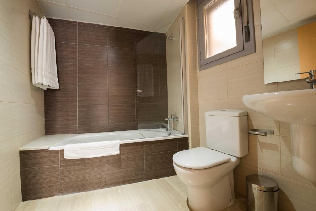 Koupelna v ubytování Apartaments Peronel.la