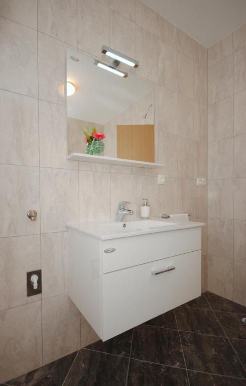 Kúpeľňa v ubytovaní Apartments Valeria