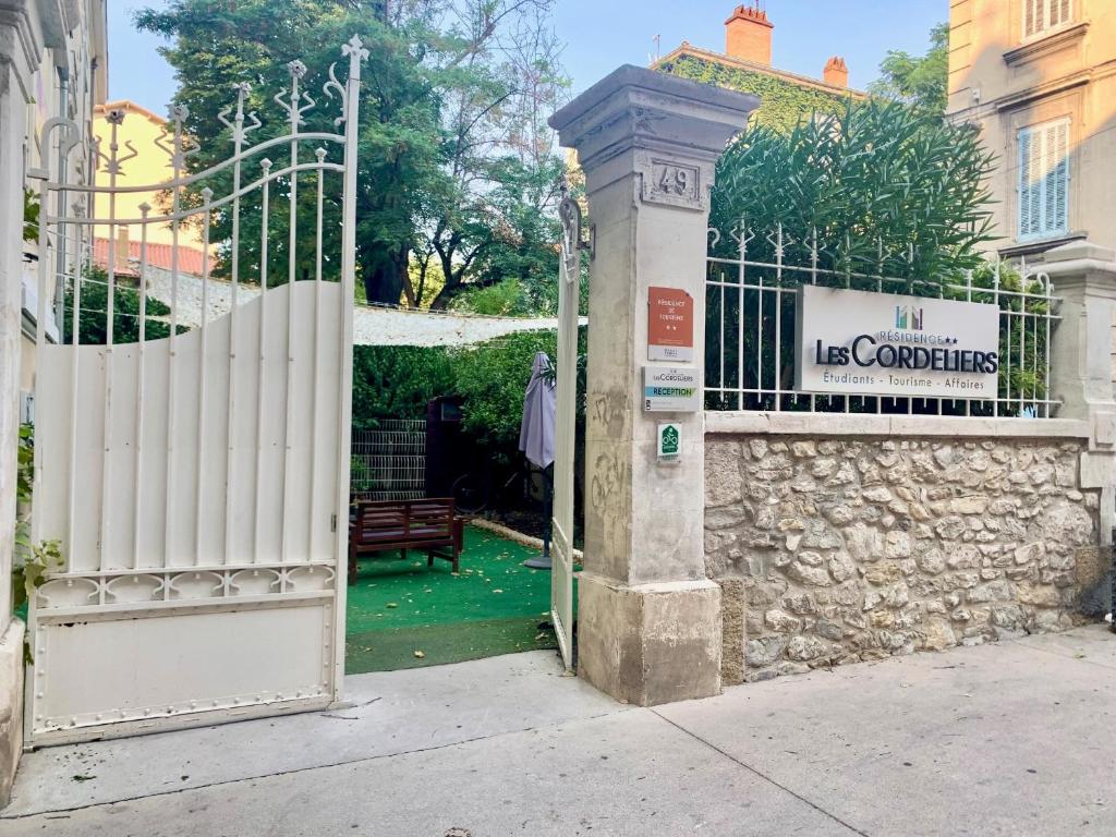 Foto 2 de Appart'Hôtel Avignon Résidence Les Cordeliers