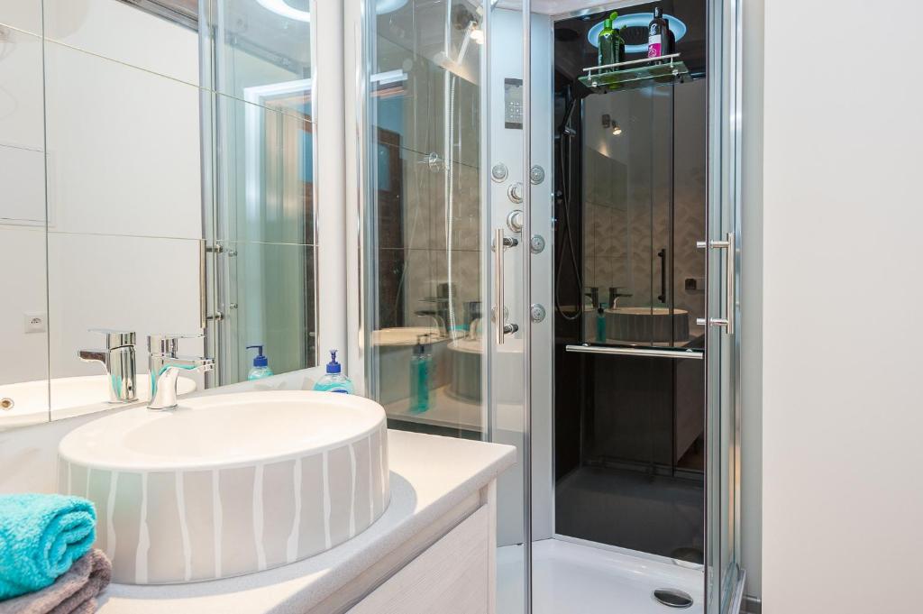 Apartment Zamulkowa Katowice - 17