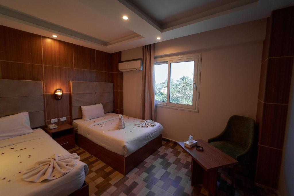 غرفة مع إطلالة على الحديقة INDIVIDUAL COMFORT ONE BED