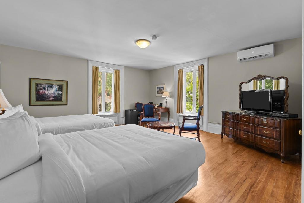 
Signature - 2 lits doubles
