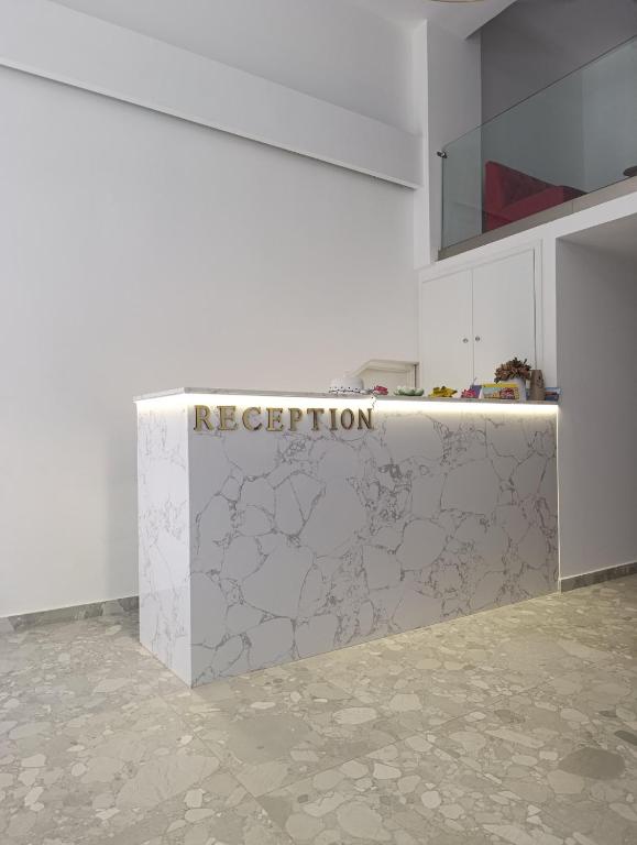 Diamond Piraeus Port - Resim 7