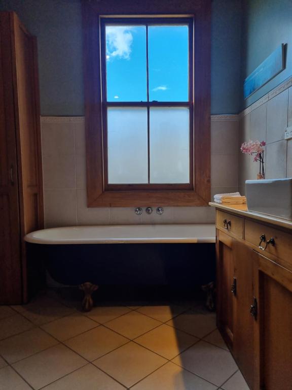 Villa Charm on Claudelands - Resim 8