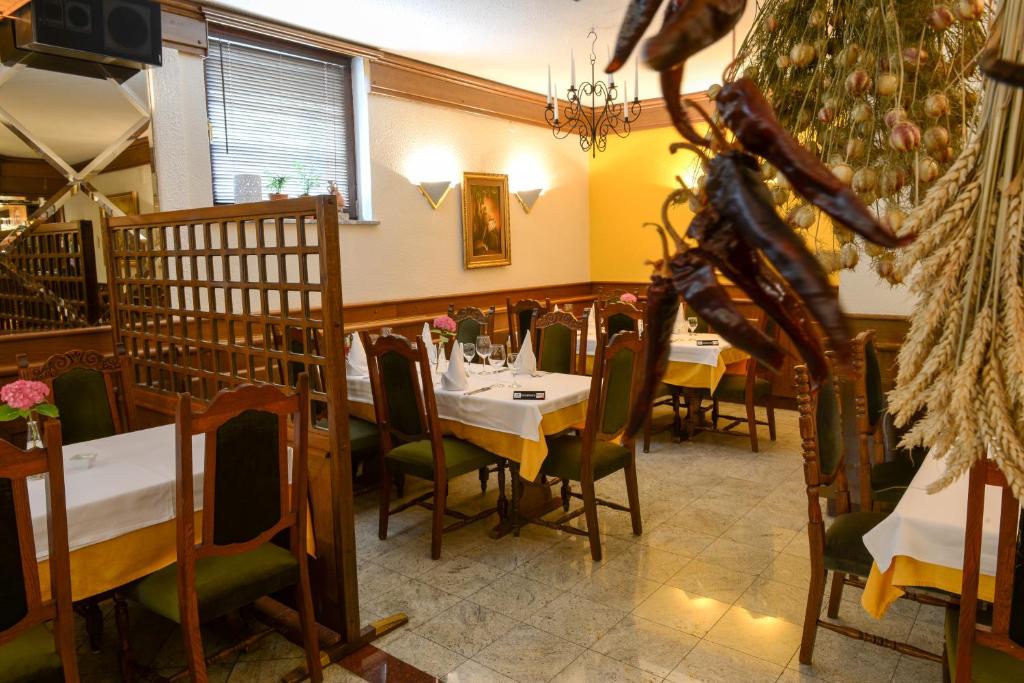 Restaurace v ubytování Guest House Bakhus