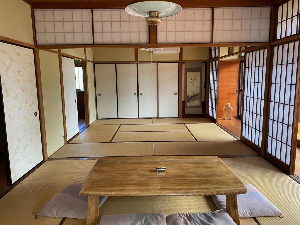 Fotografie z fotogalerie ubytování Traditional Japanese house stay Kojitsu v destinaci Ito