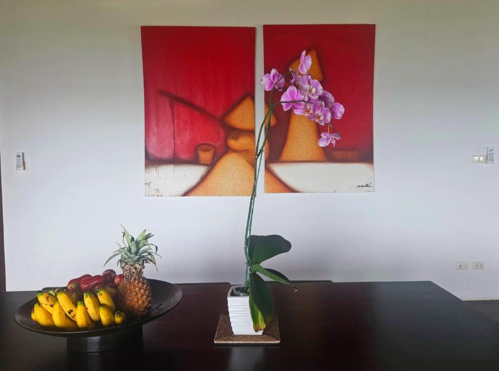 Jídlo v vily nebo okolí