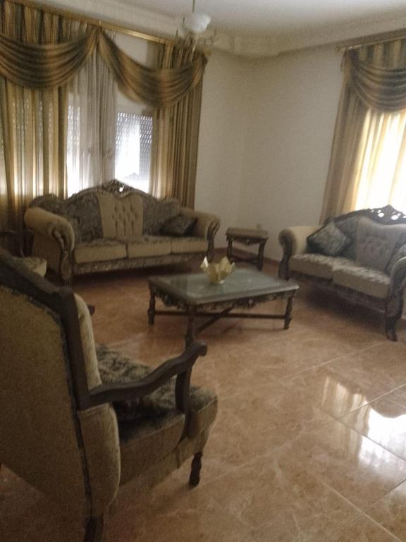 Furnished apartment for rent - Housity