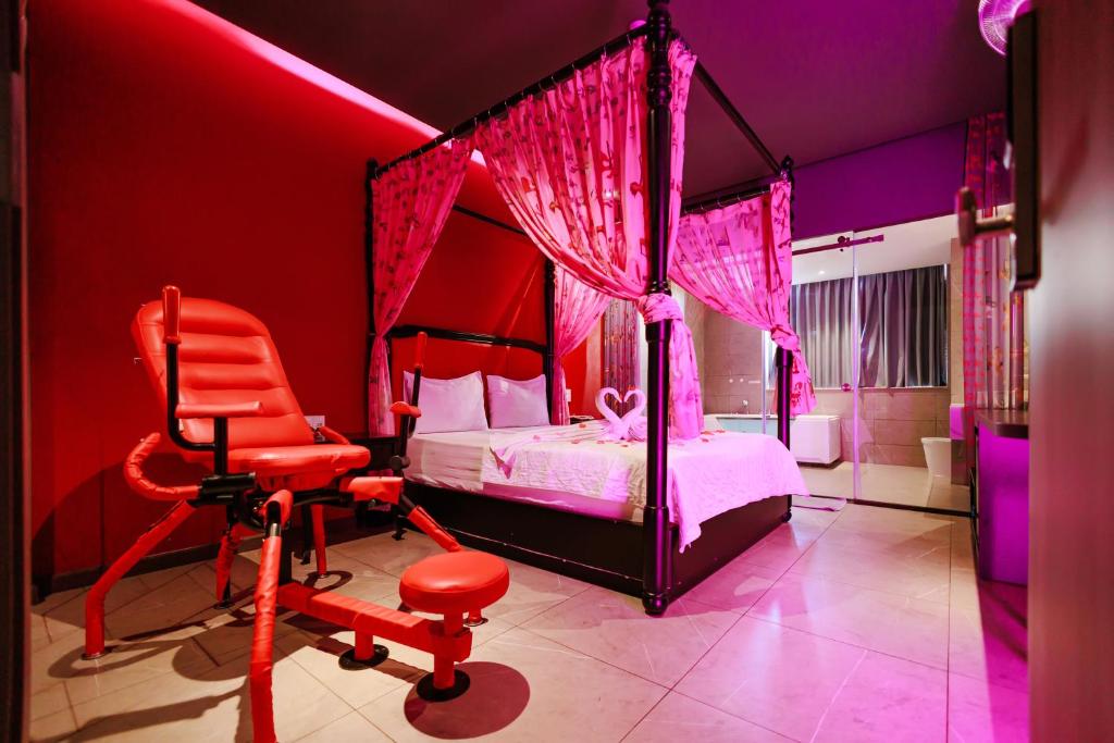 khách sạn tina 5 - 18