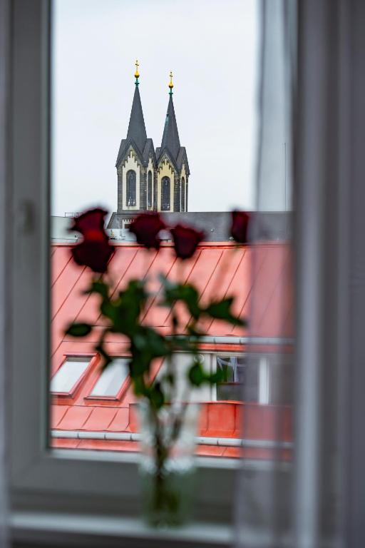 Charles Central - Resim 28