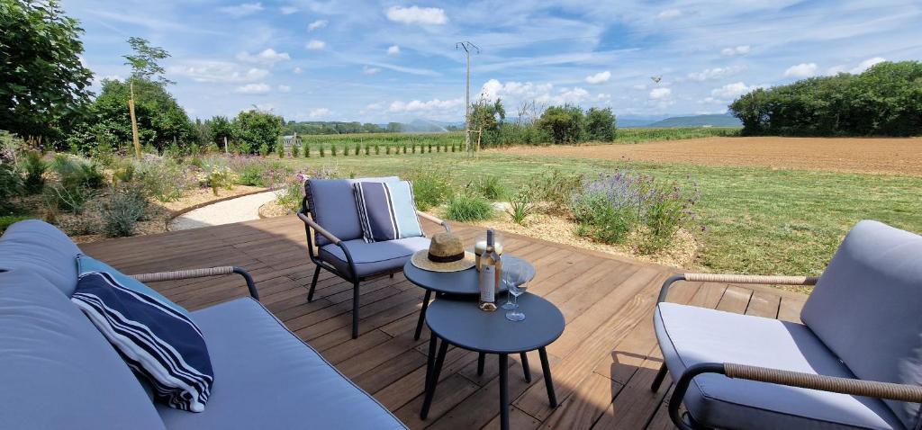 Κήπος έξω από το Maison en Drôme provençale