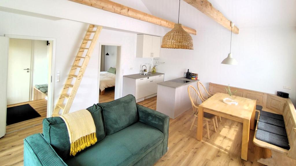 Dapur atau dapur kecil di Ferienhaus Gartenblick Konstanz