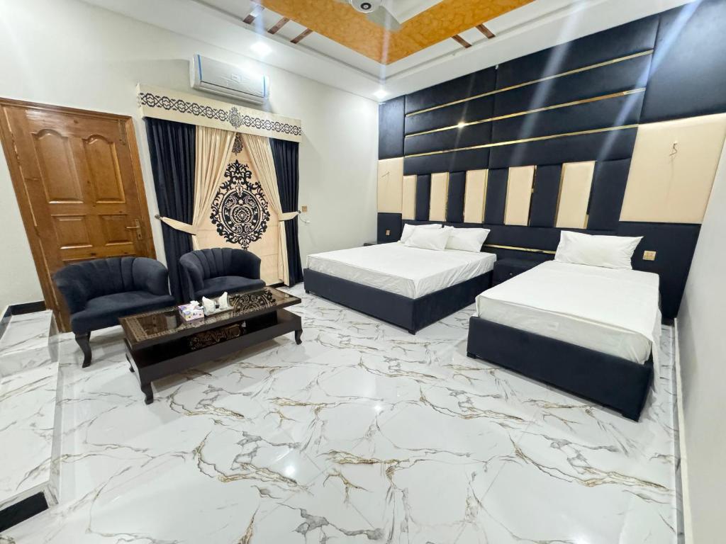 Comfort inn Luxury Living Guest House - Housity