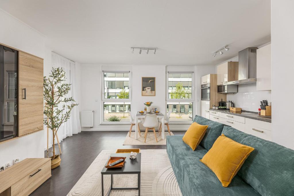 Kalina Suites - Apartment am Rhein, Nähe BASF, AbbVie, Uni MA - One-Bedroom Apartment With Balcony And City View