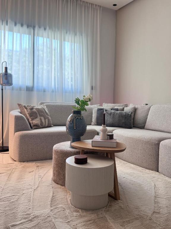 Гостиная зона в Elegant City Centre Apartment Peace & Luxury